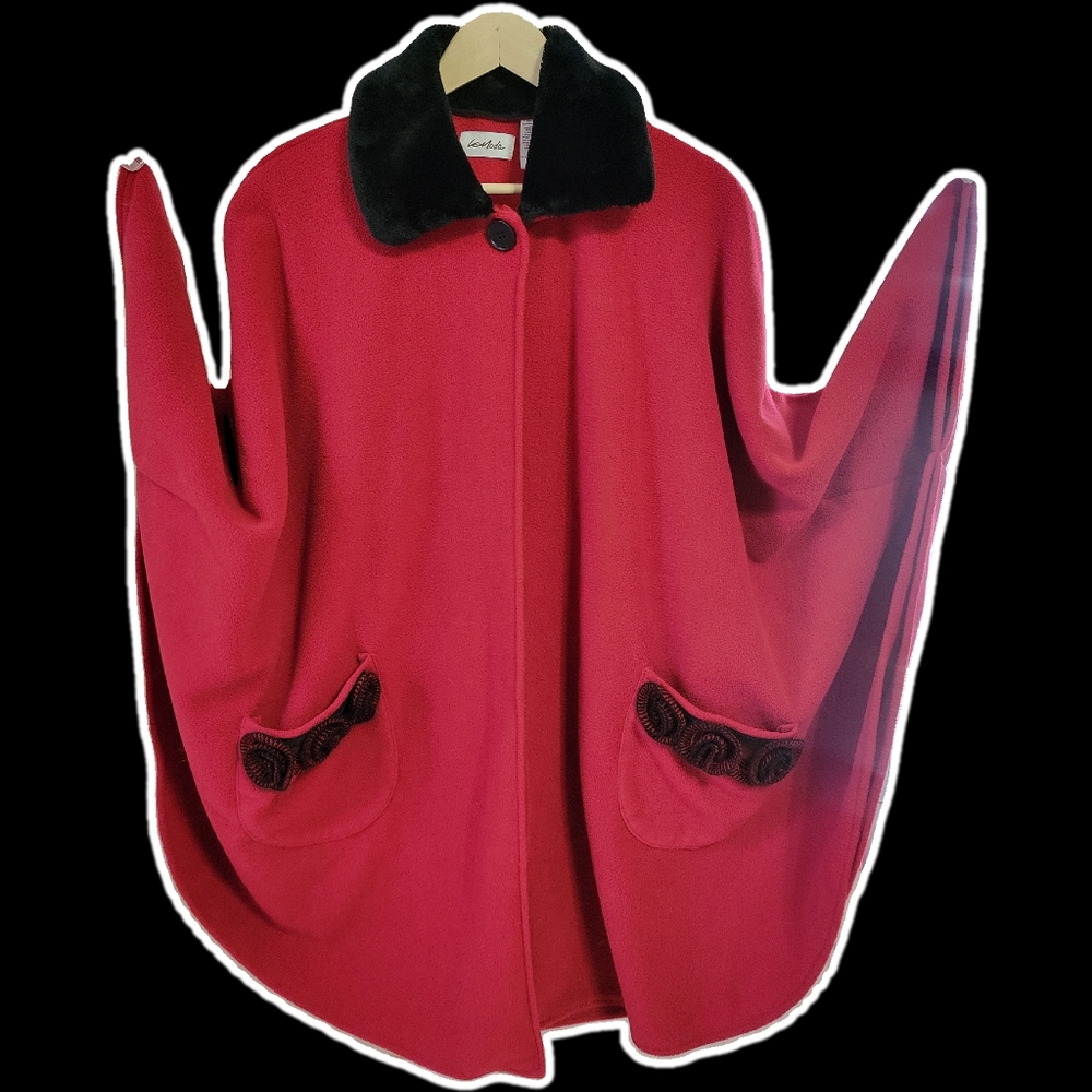 Womens LeModa Lord Daniel Sportswear OSFA Red fleece cape fur collar coat